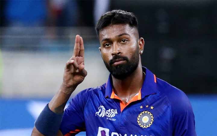 দুই মাস পর দলে ফিরলেন হার্দিক